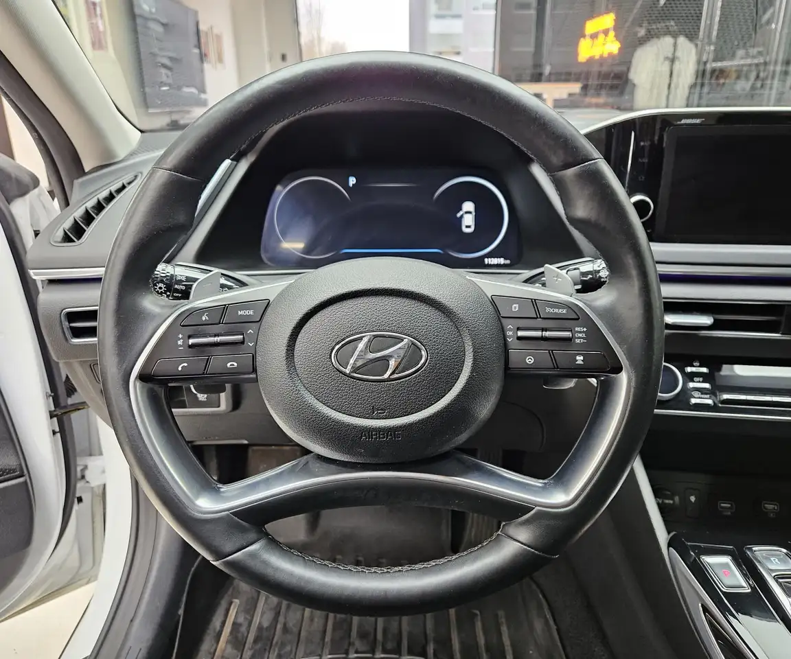 Hyundai SONATA photo Hyundai SONATA