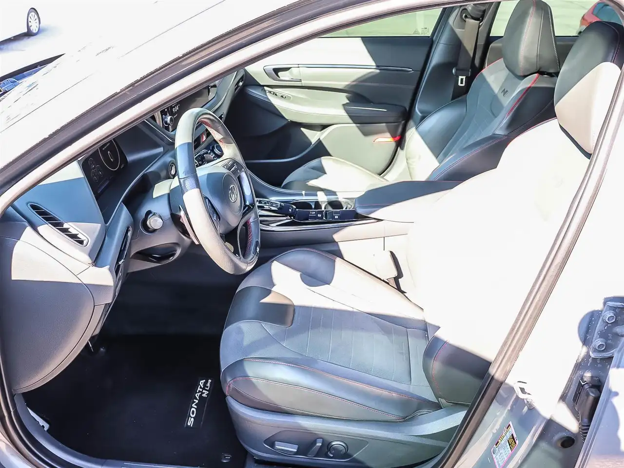 Hyundai SONATA снимка Hyundai SONATA