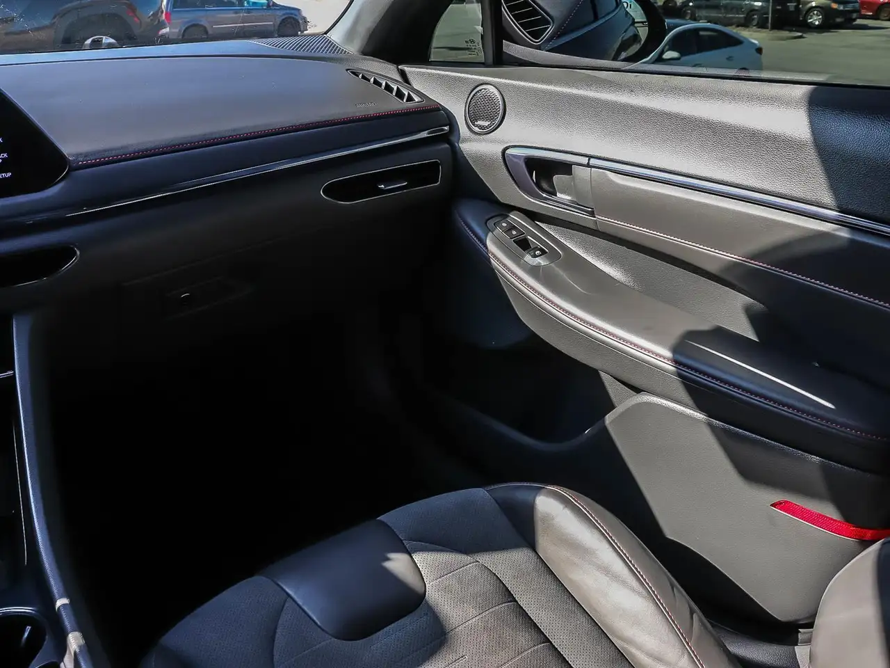 Hyundai SONATA снимка Hyundai SONATA
