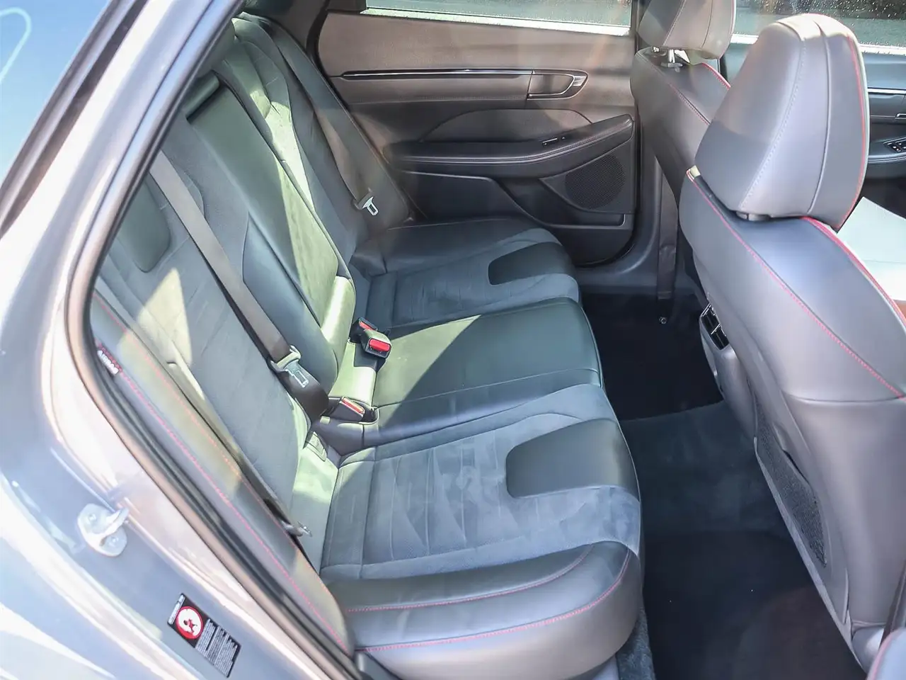 Hyundai SONATA снимка Hyundai SONATA