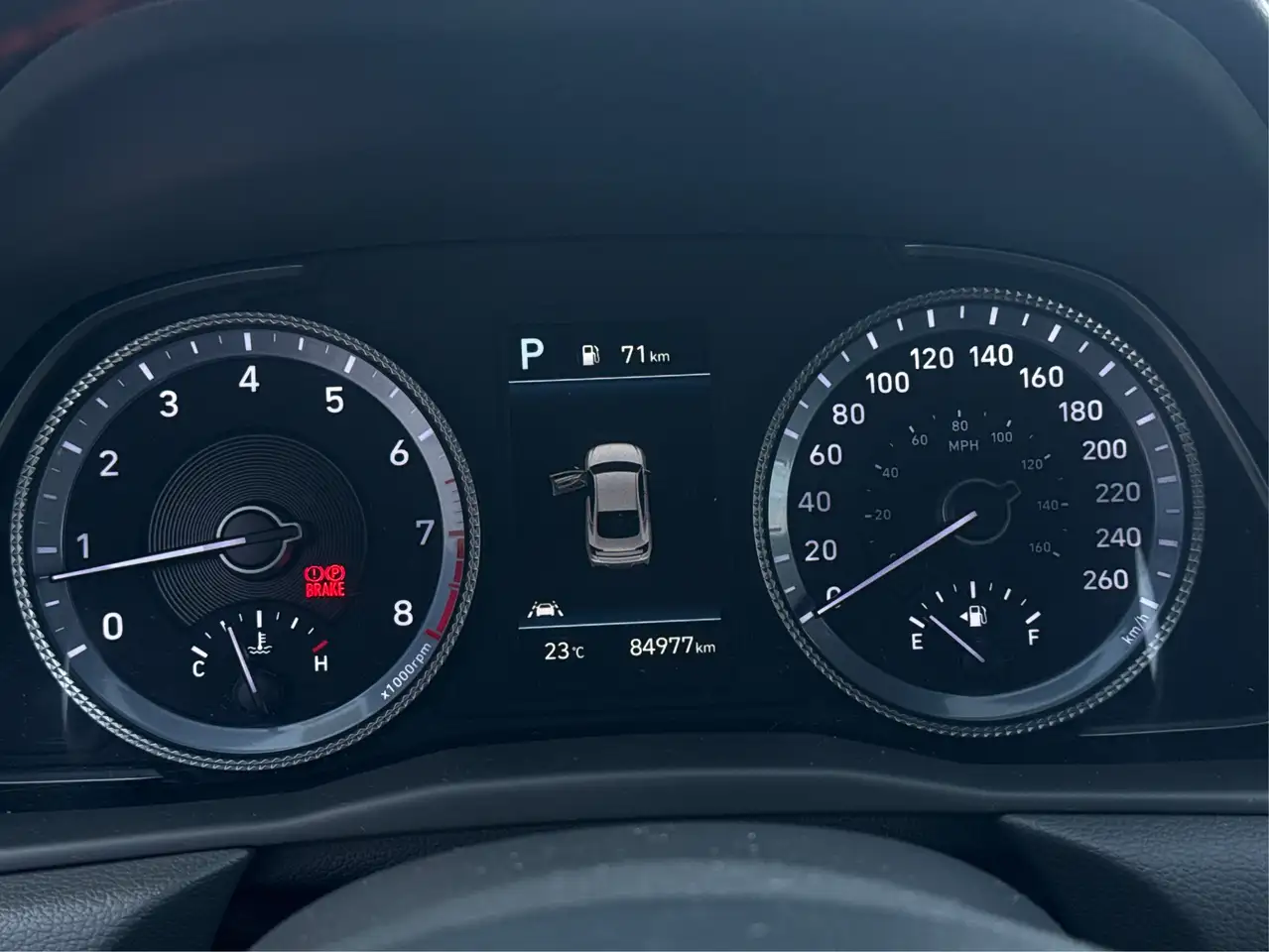 Hyundai SONATA снимка Hyundai SONATA