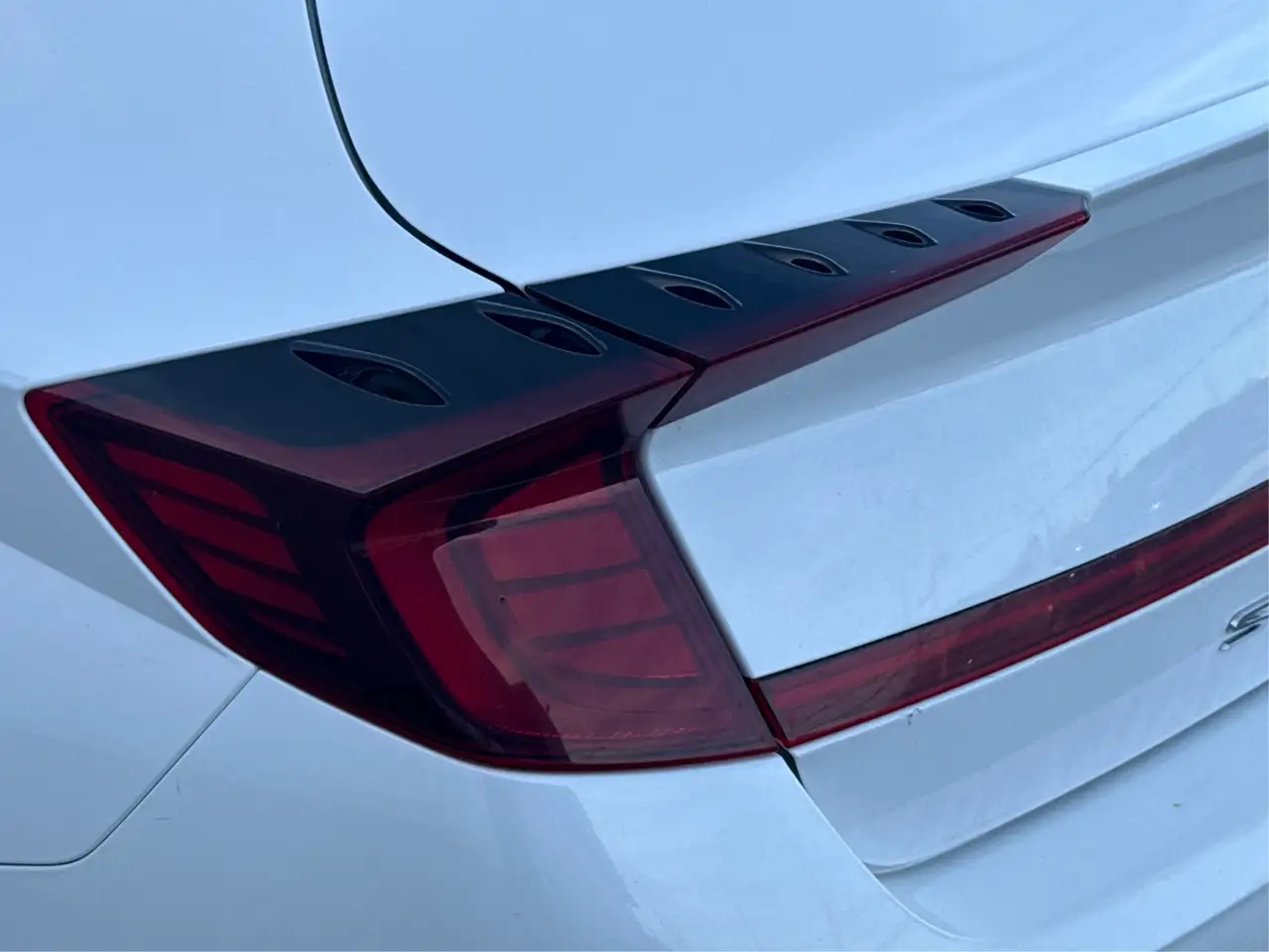 Hyundai SONATA снимка Hyundai SONATA