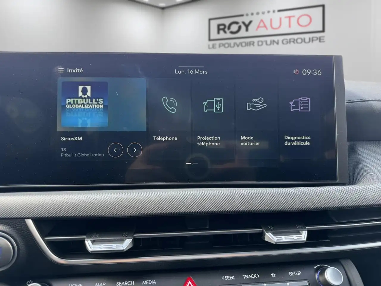 Hyundai SONATA снимка Hyundai SONATA
