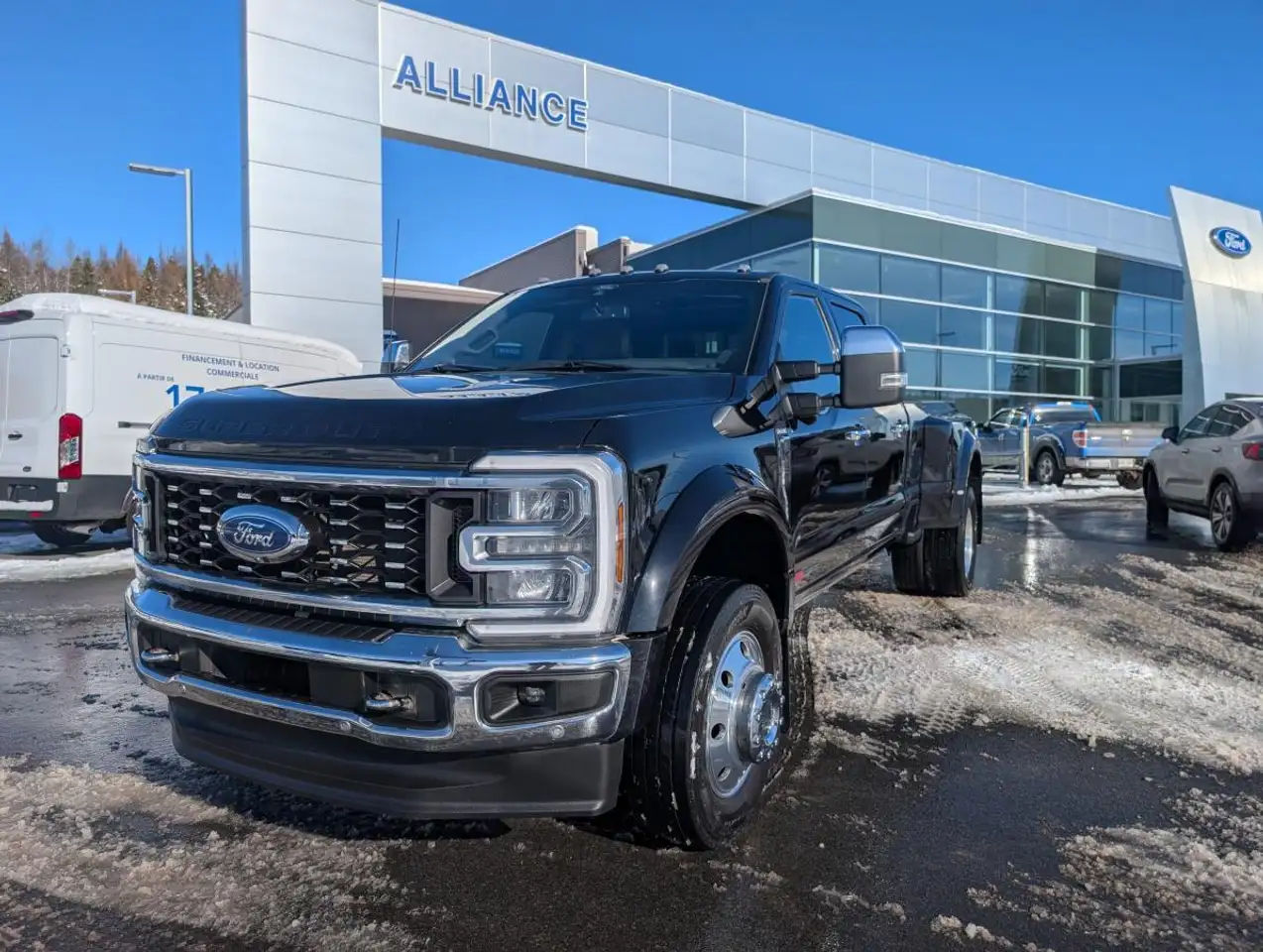 Ford F-450 Super Duty снимка Ford F-450 Super Duty