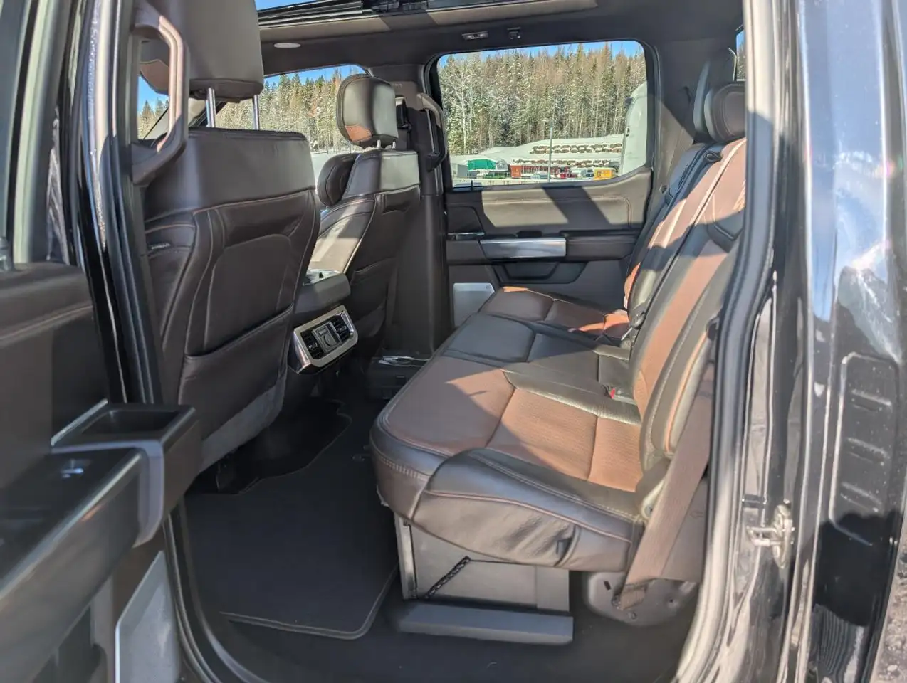 Ford F-450 Super Duty снимка Ford F-450 Super Duty