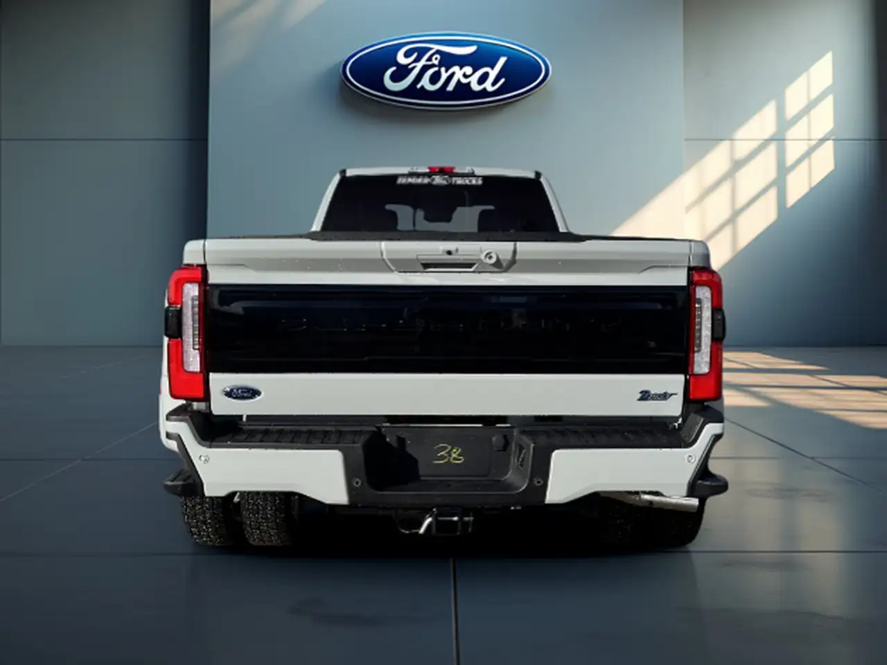 Ford F-450 Super Duty снимка Ford F-450 Super Duty