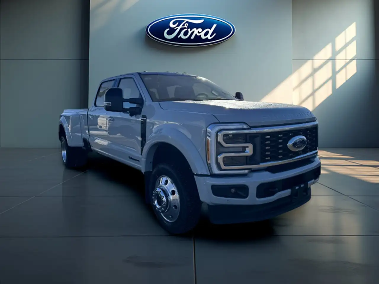 Ford F-450 Super Duty снимка Ford F-450 Super Duty