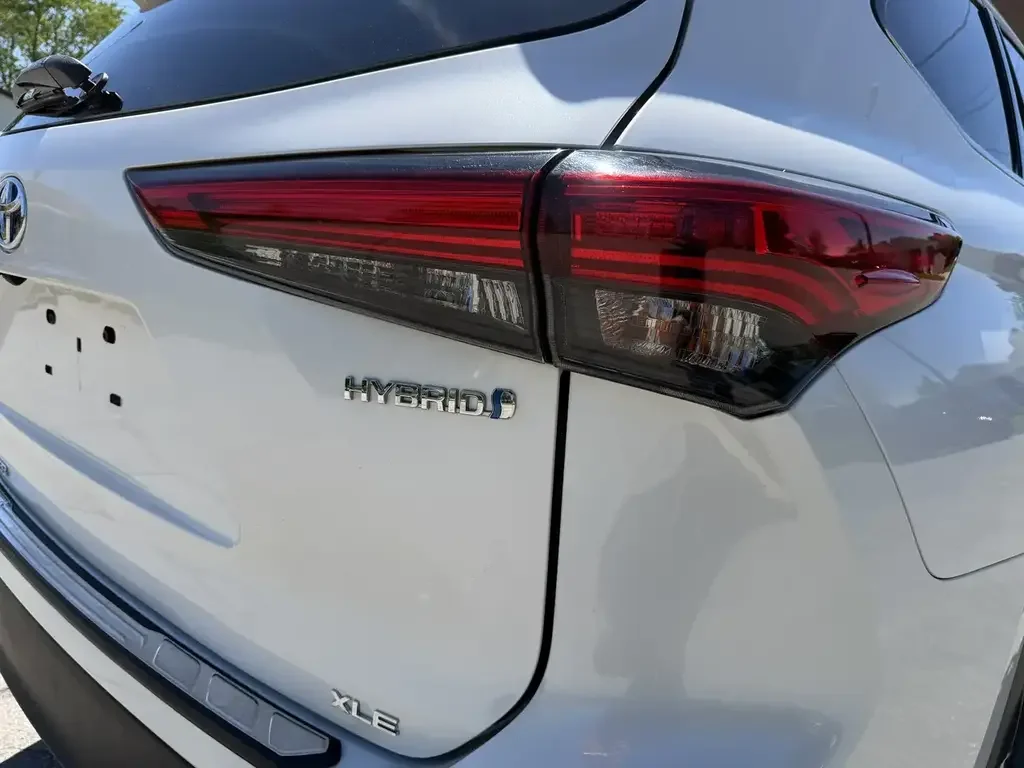 Toyota Highlander photo Toyota Highlander