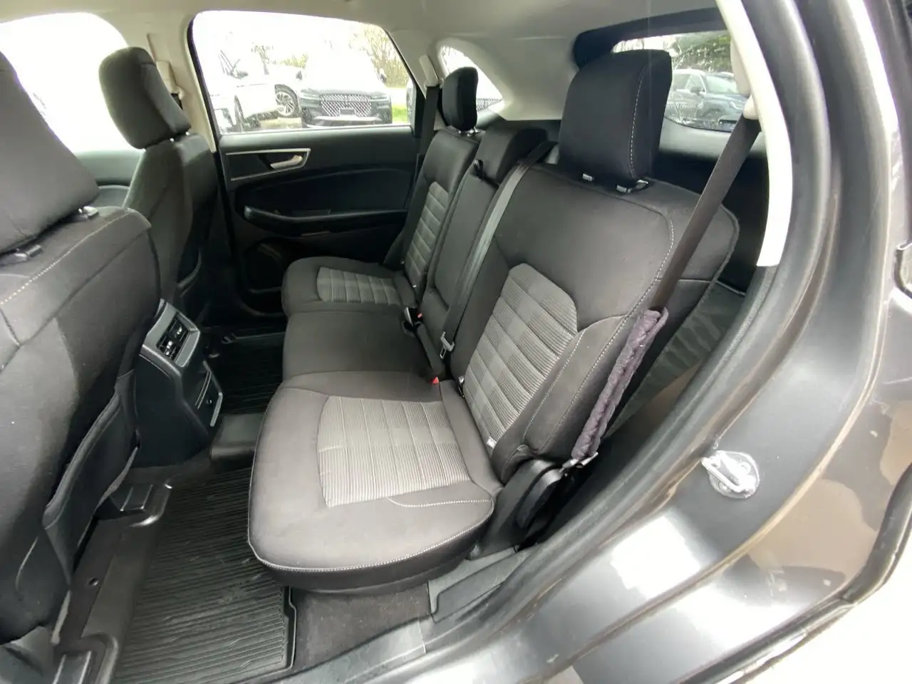 Ford Edge снимка Ford Edge