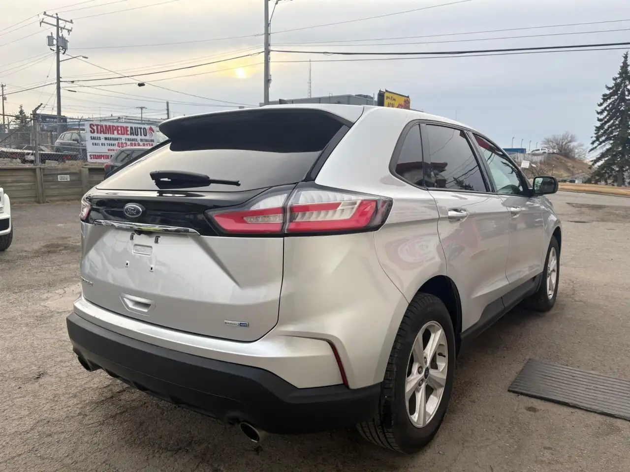 Ford Edge photo Ford Edge