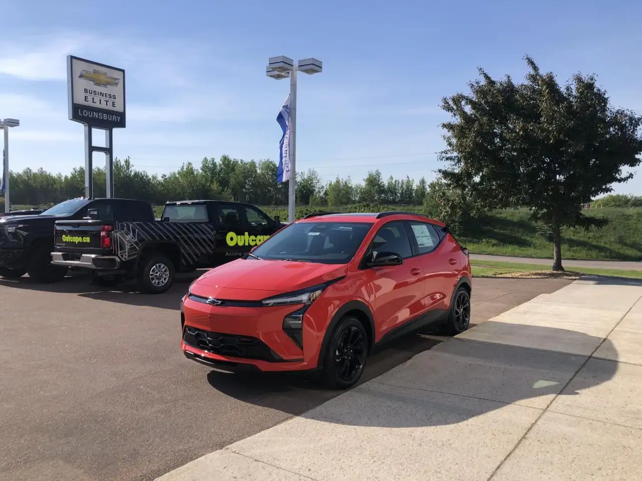 Chevrolet Bolt photo Chevrolet Bolt