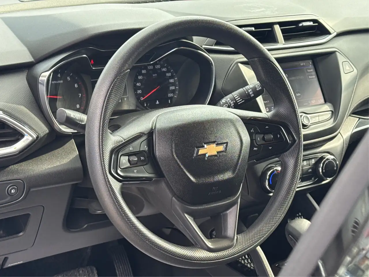Chevrolet Trailblazer снимка Chevrolet Trailblazer