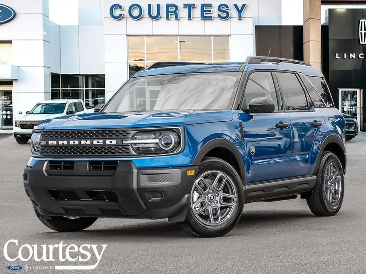 Ford Bronco Sport photo Ford Bronco Sport