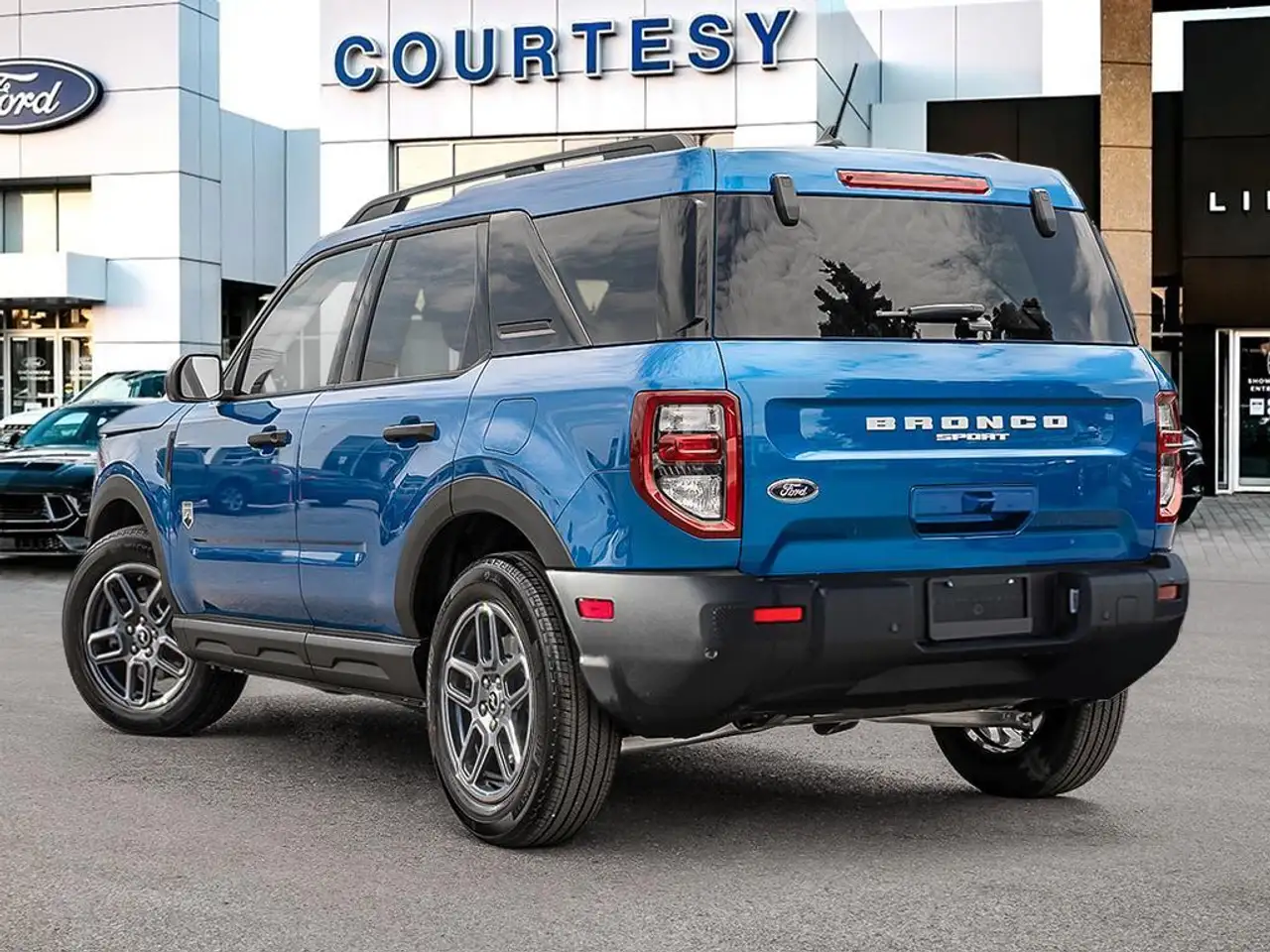 Ford Bronco Sport photo Ford Bronco Sport