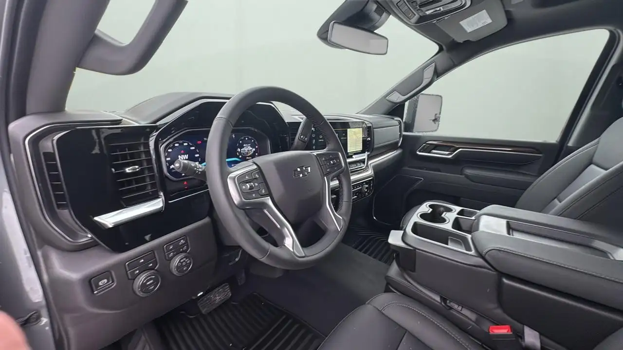 Chevrolet Silverado 2500 снимка Chevrolet Silverado 2500