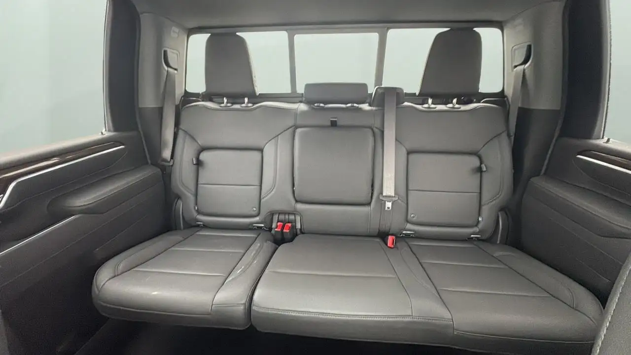 Chevrolet Silverado 2500 снимка Chevrolet Silverado 2500