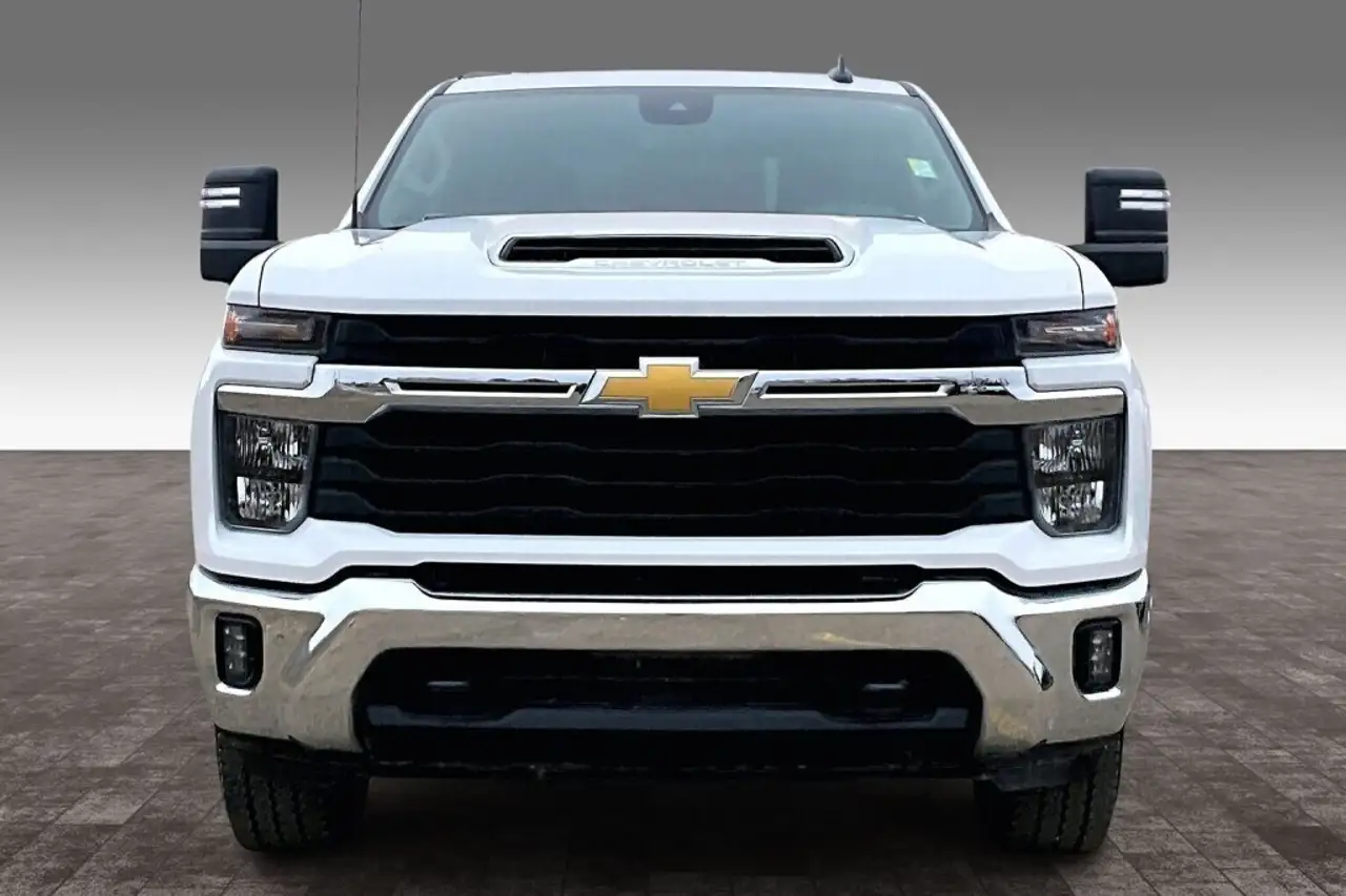 Chevrolet Silverado 2500 снимка Chevrolet Silverado 2500
