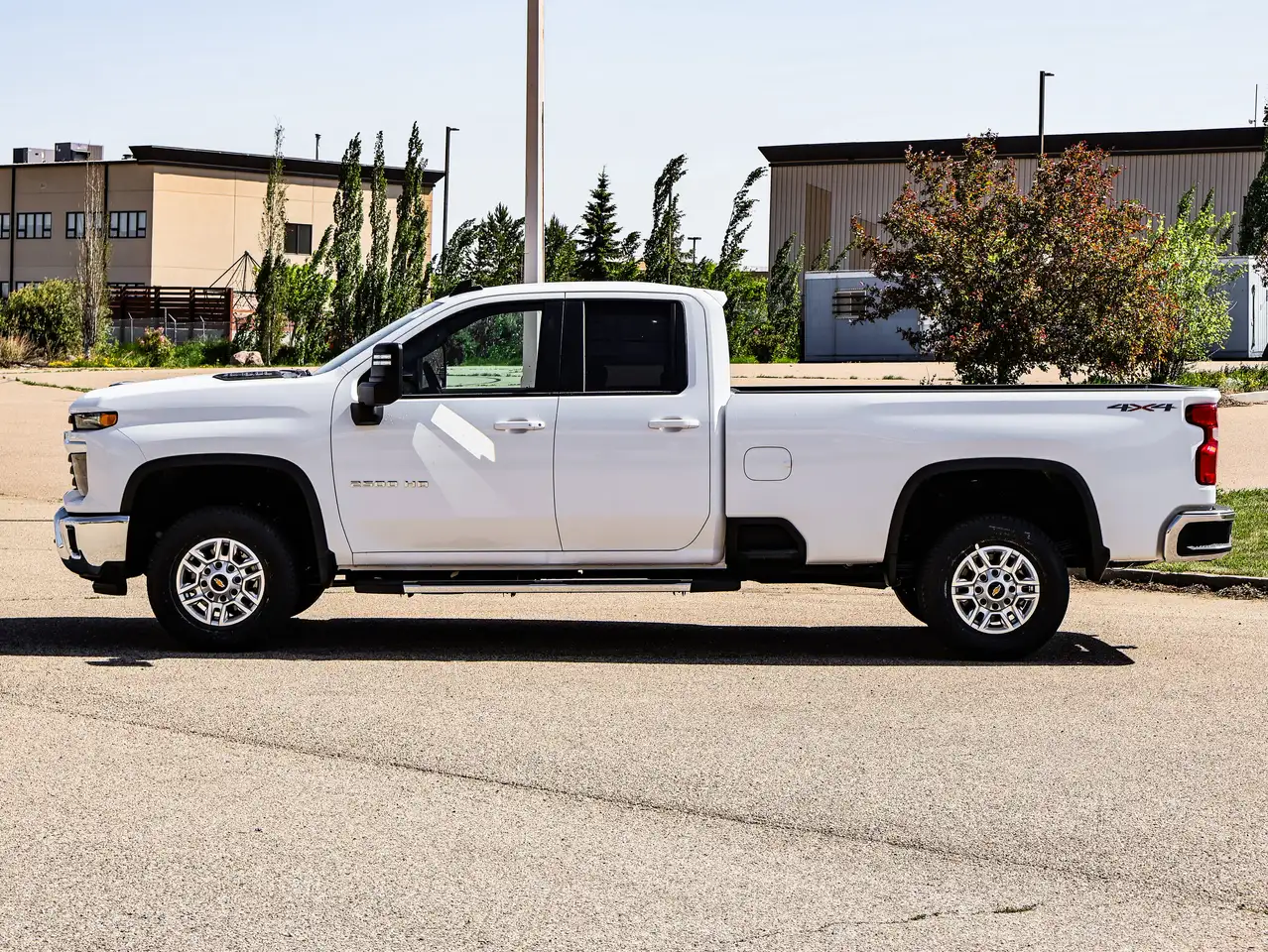 Chevrolet Silverado 2500 снимка Chevrolet Silverado 2500
