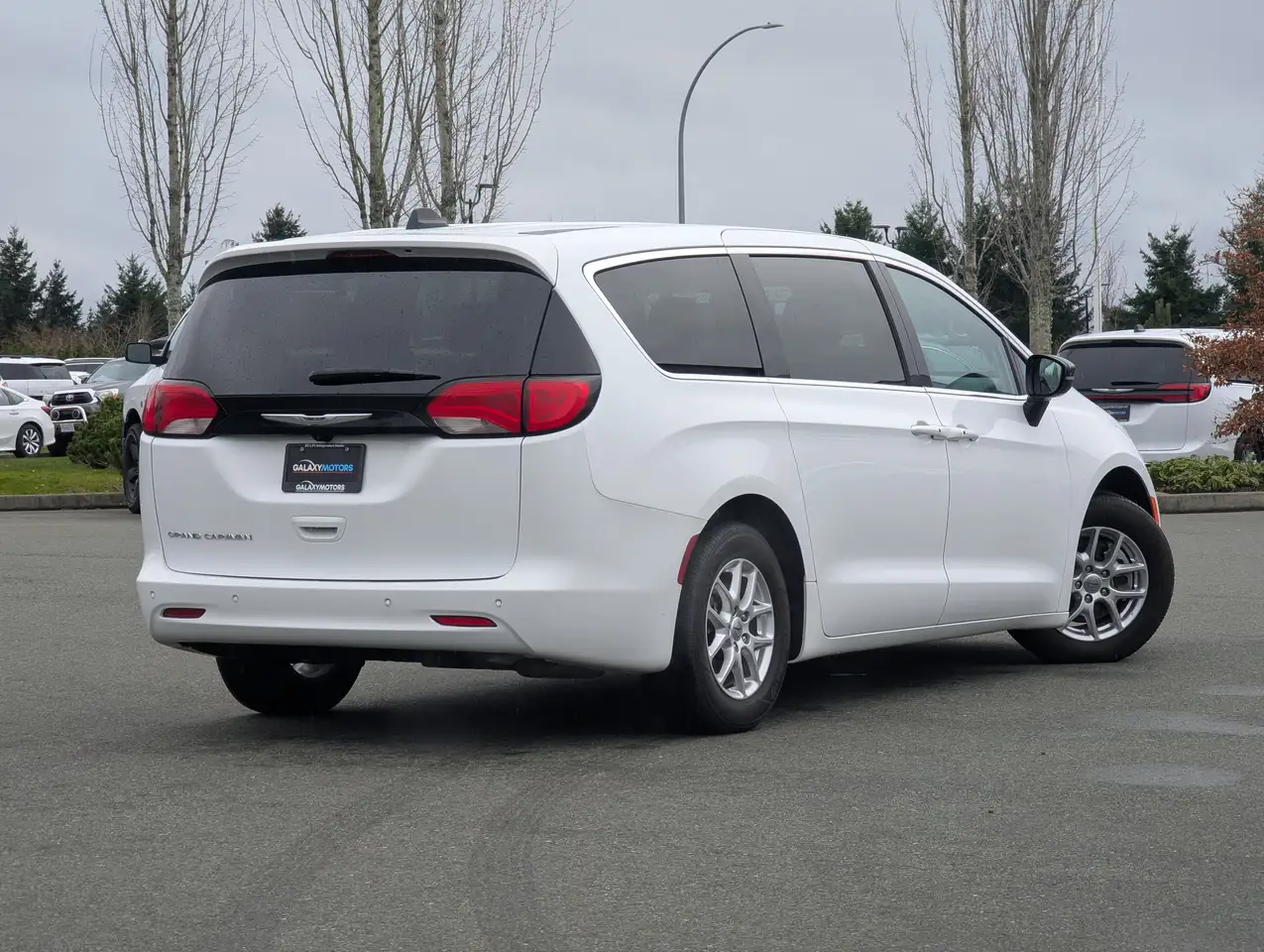 Chrysler Grand Caravan снимка Chrysler Grand Caravan
