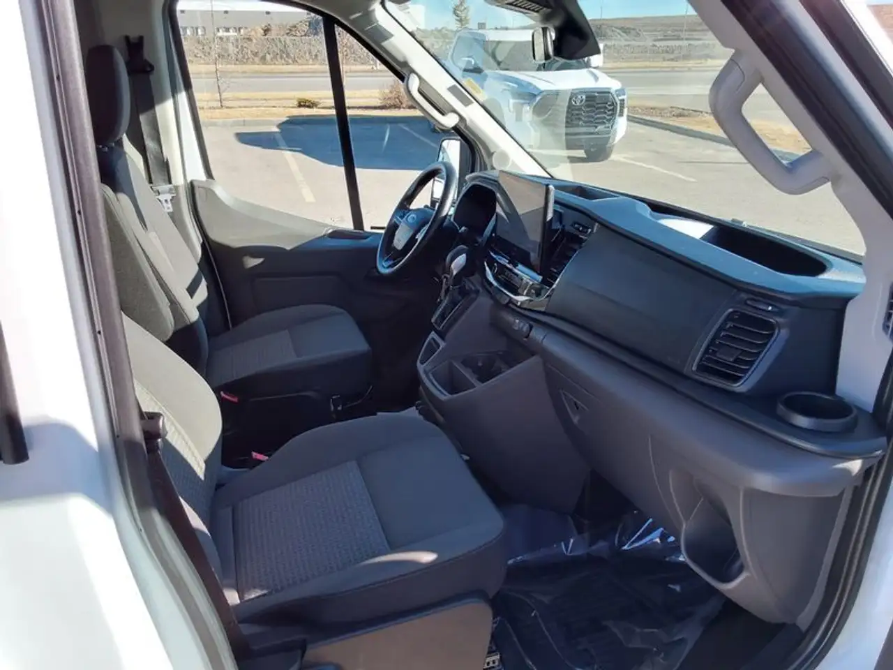 Ford Transit Passenger Wagon photo Ford Transit Passenger Wagon
