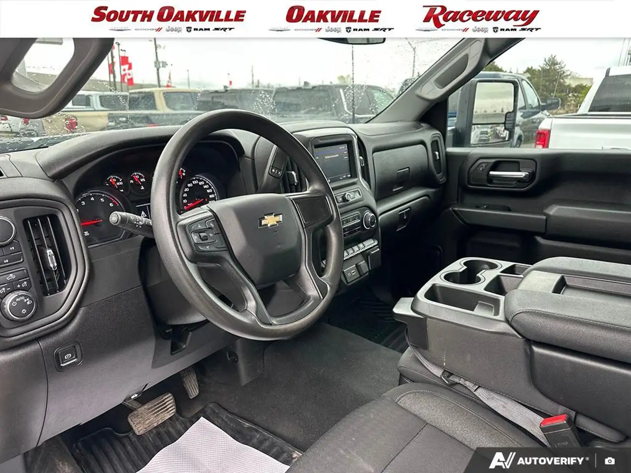 Chevrolet Silverado 2500 снимка Chevrolet Silverado 2500
