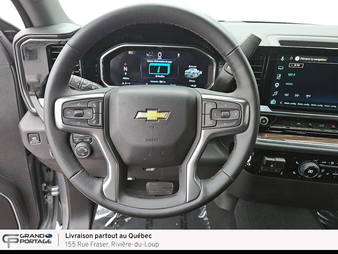 Chevrolet Silverado 1500 снимка Chevrolet Silverado 1500