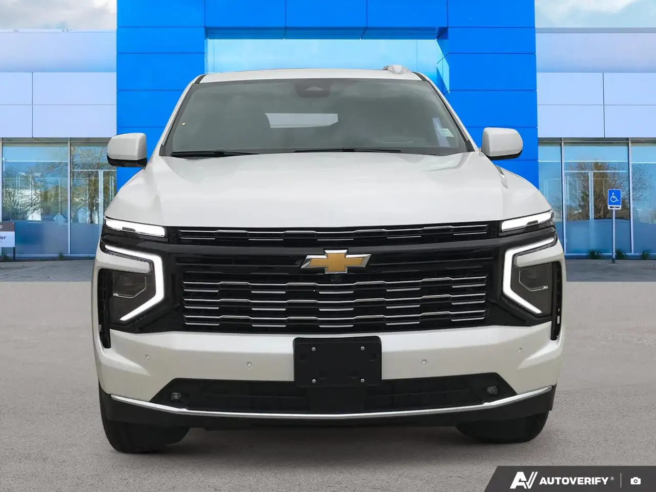 Chevrolet Tahoe снимка Chevrolet Tahoe