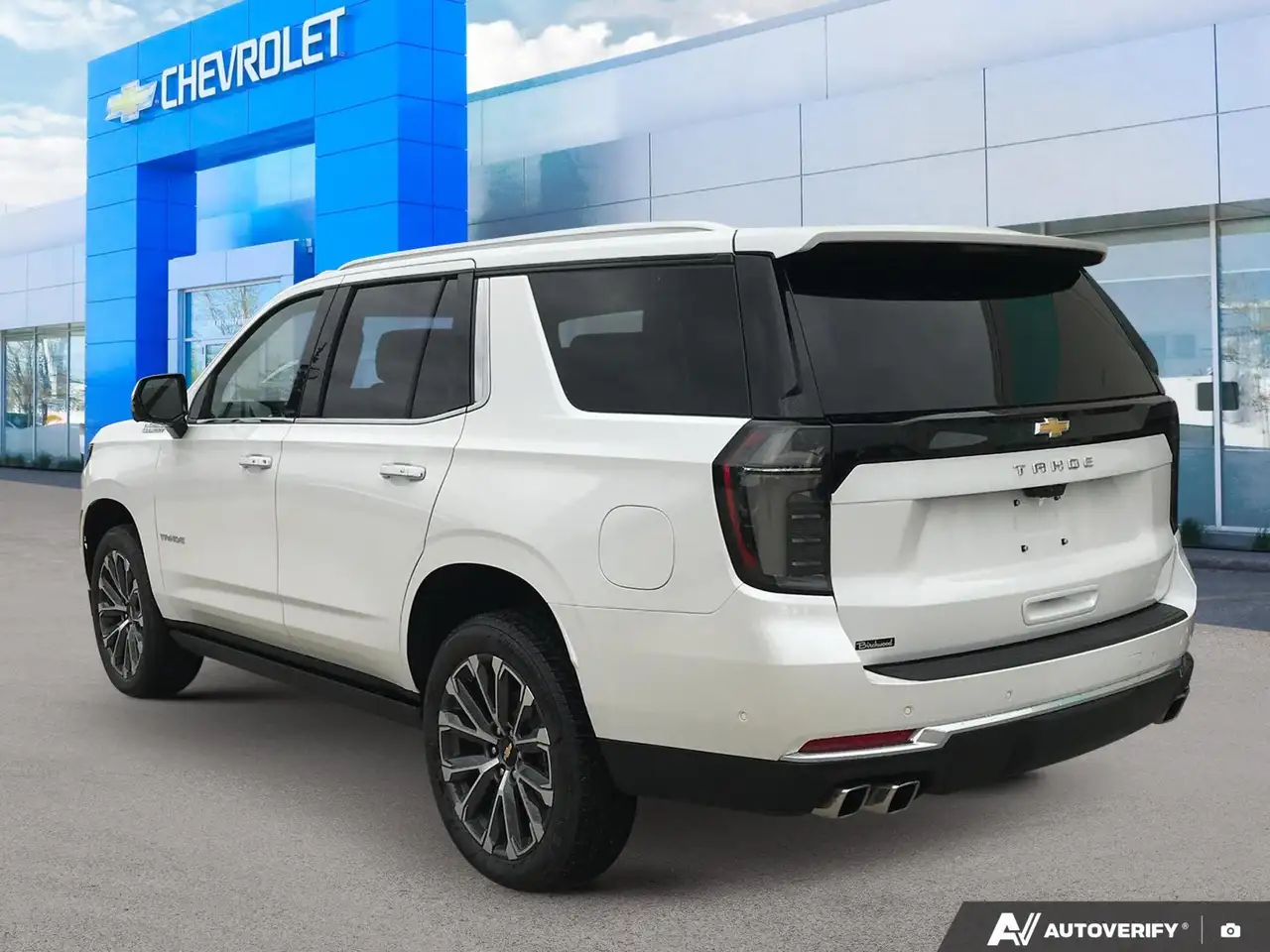 Chevrolet Tahoe снимка Chevrolet Tahoe
