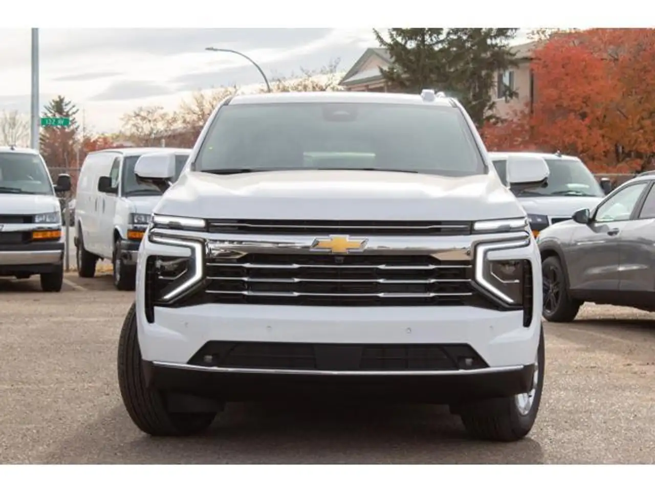 Chevrolet Tahoe снимка Chevrolet Tahoe