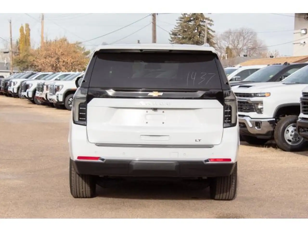 Chevrolet Tahoe снимка Chevrolet Tahoe