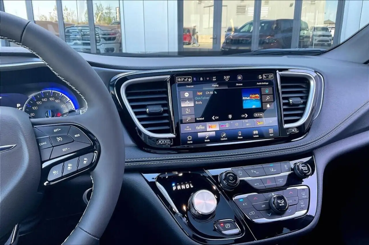 Chrysler Pacifica fotografie Chrysler Pacifica