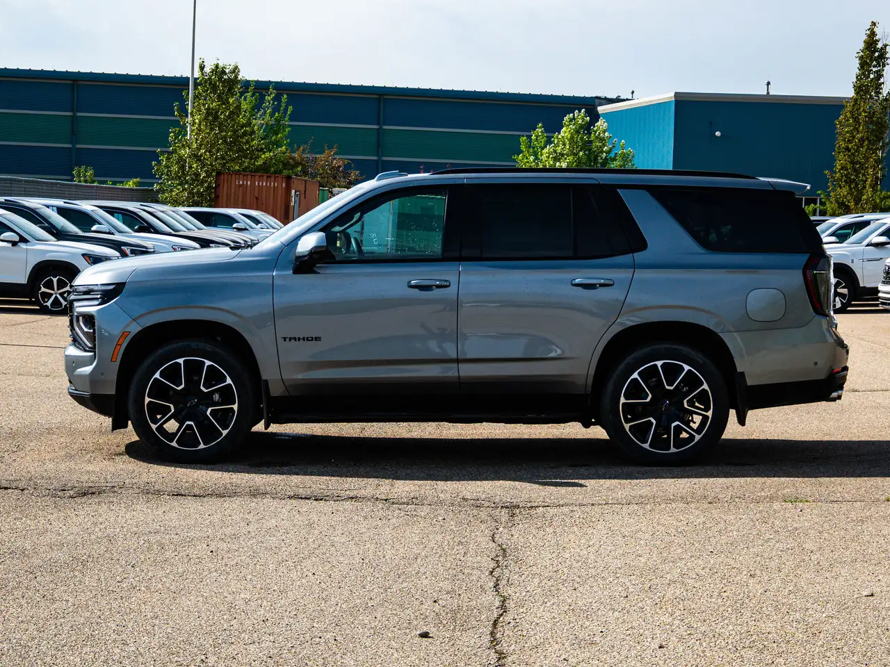 Chevrolet Tahoe снимка Chevrolet Tahoe
