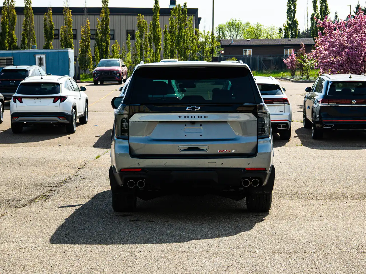 Chevrolet Tahoe снимка Chevrolet Tahoe