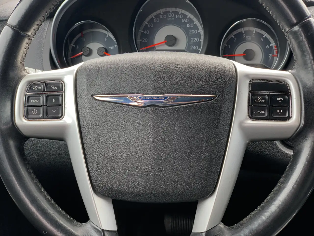 Chrysler 200 fotografie Chrysler 200