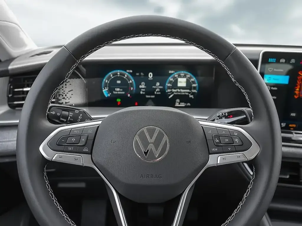 Volkswagen Tiguan снимка Volkswagen Tiguan