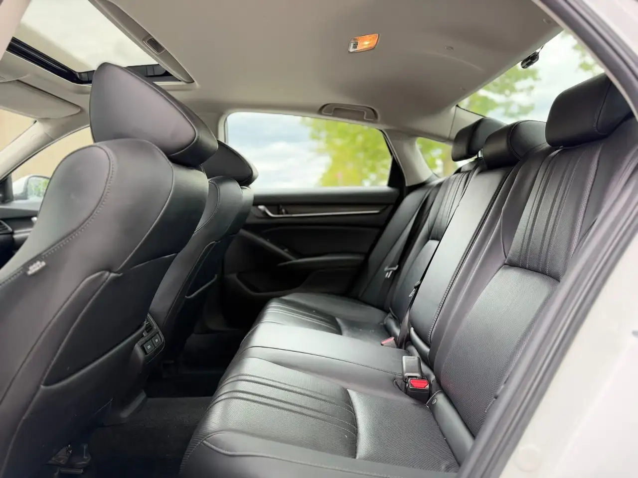 Honda Accord photo Honda Accord
