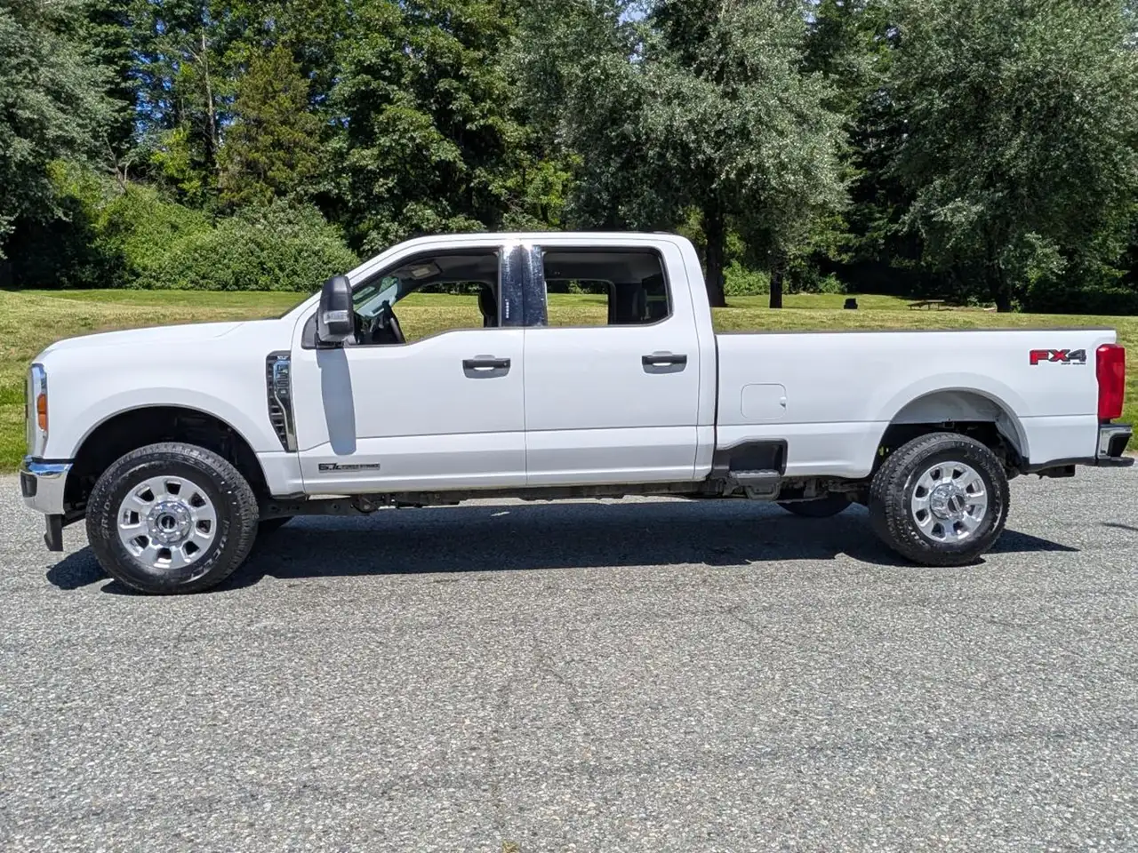 Ford F 350 photo Ford F 350