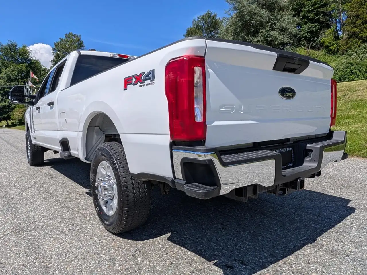 Ford F 350 photo Ford F 350