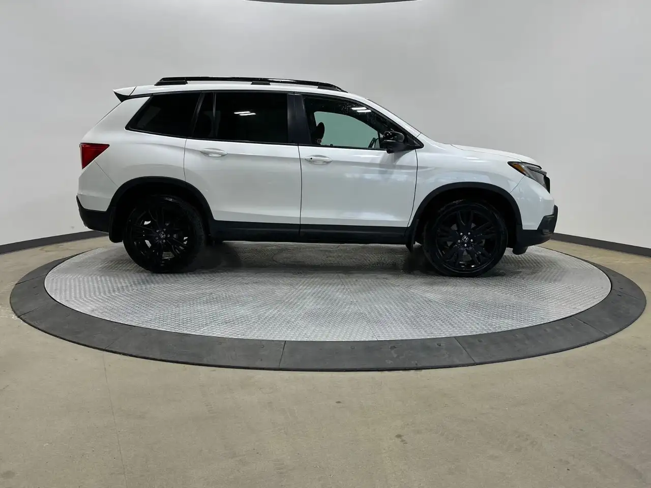 Honda Passport снимка Honda Passport