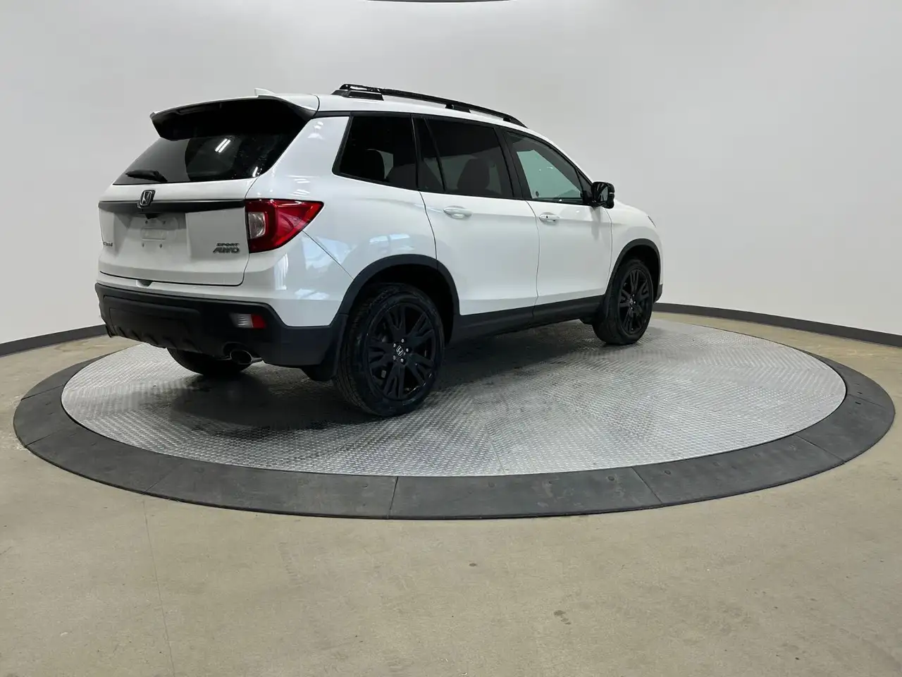 Honda Passport снимка Honda Passport
