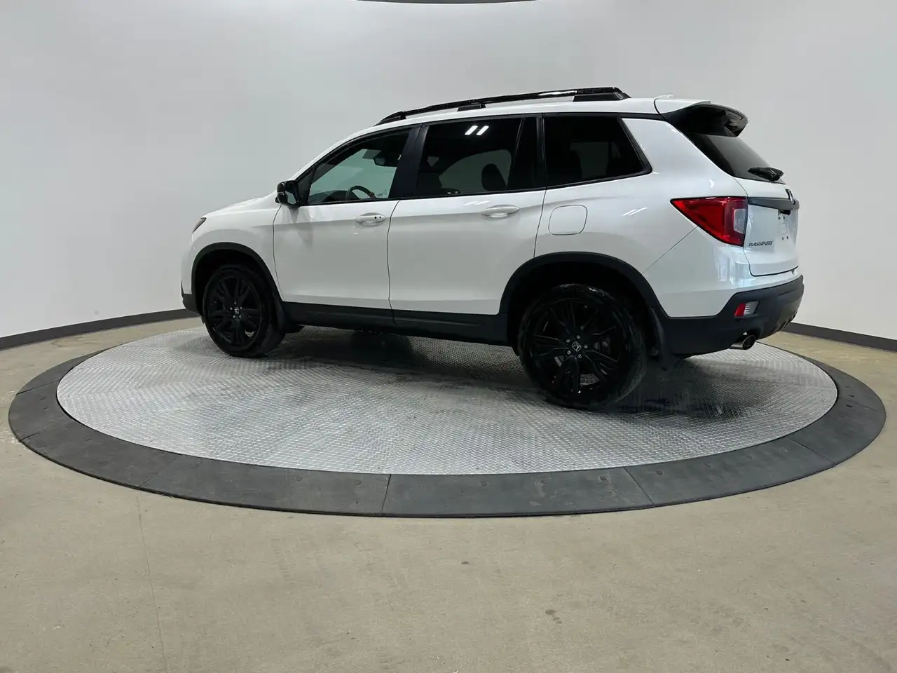 Honda Passport снимка Honda Passport