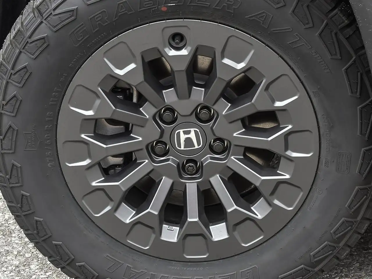 Honda Passport снимка Honda Passport