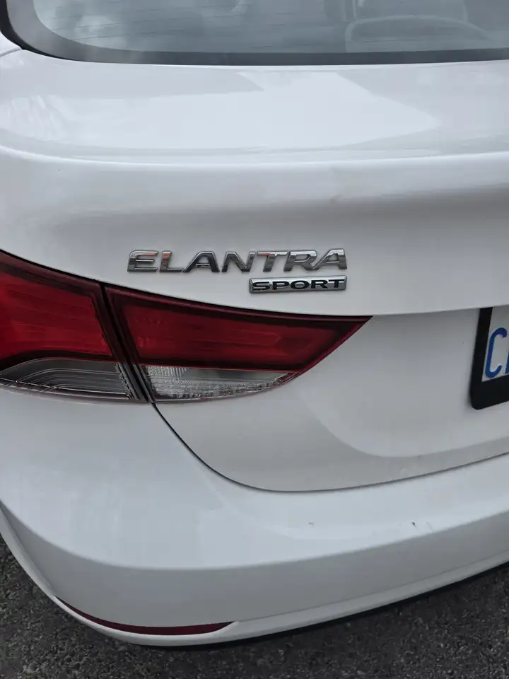 2015 Hyundai ELANTRA