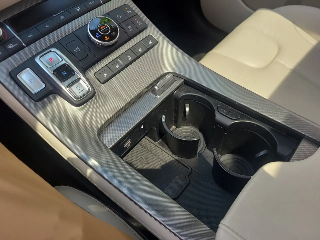 Hyundai PALISADE снимка Hyundai PALISADE