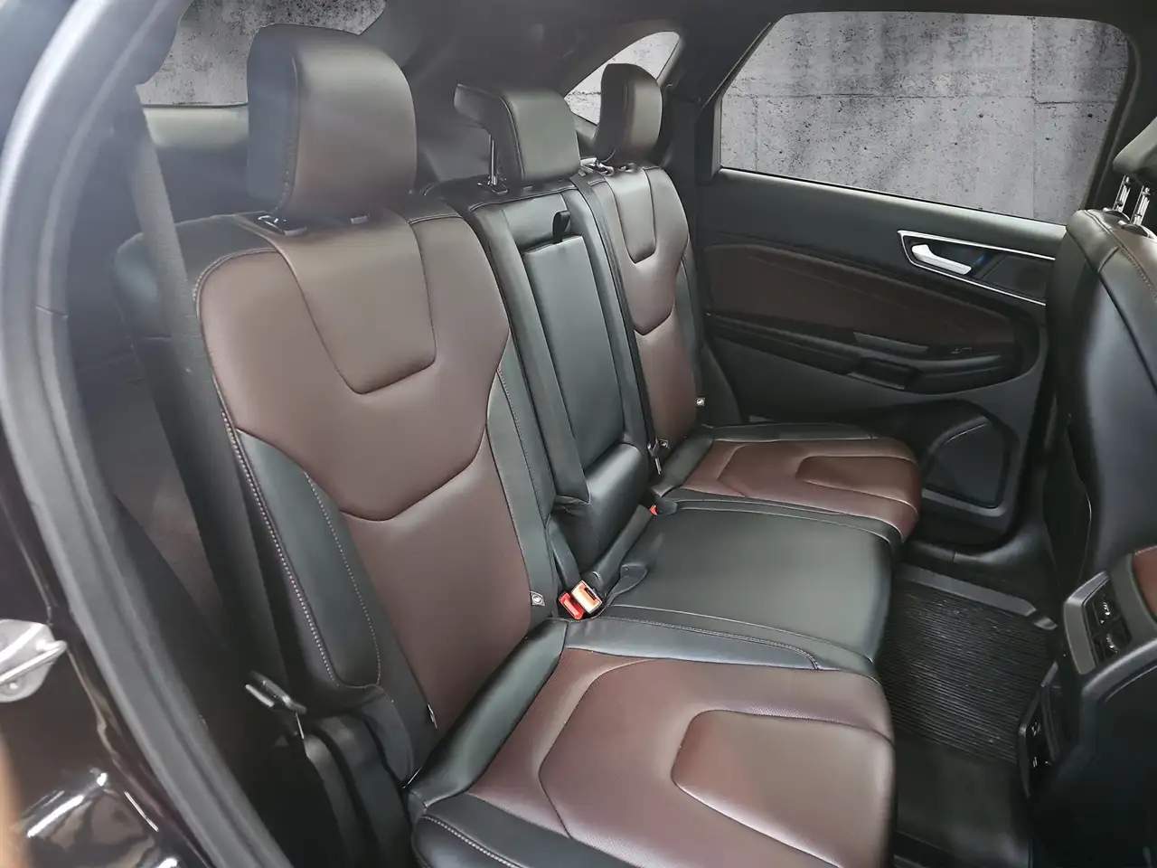 Ford Edge снимка Ford Edge