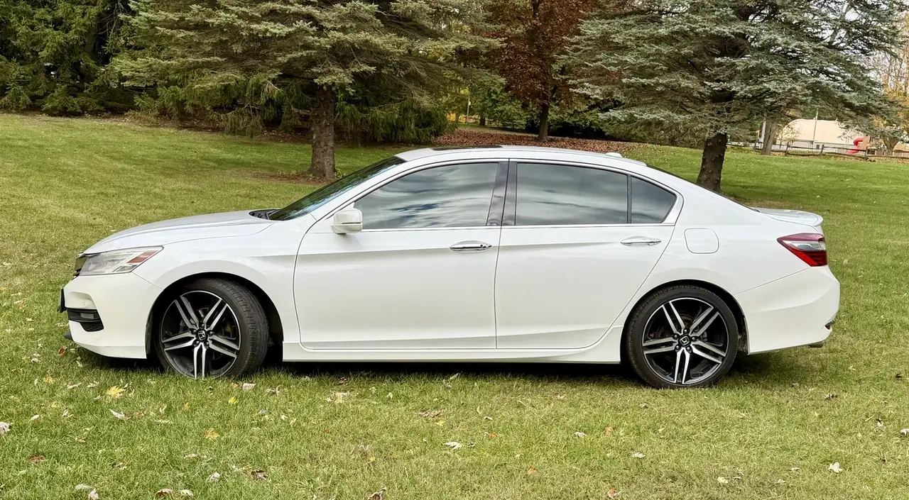 Honda Accord снимка Honda Accord