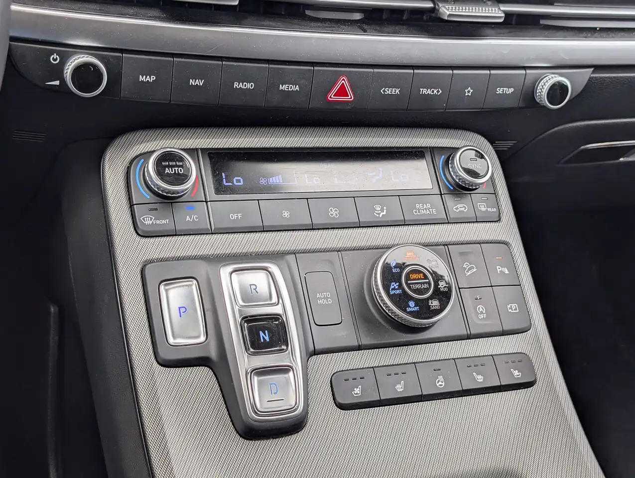 Hyundai PALISADE photo Hyundai PALISADE