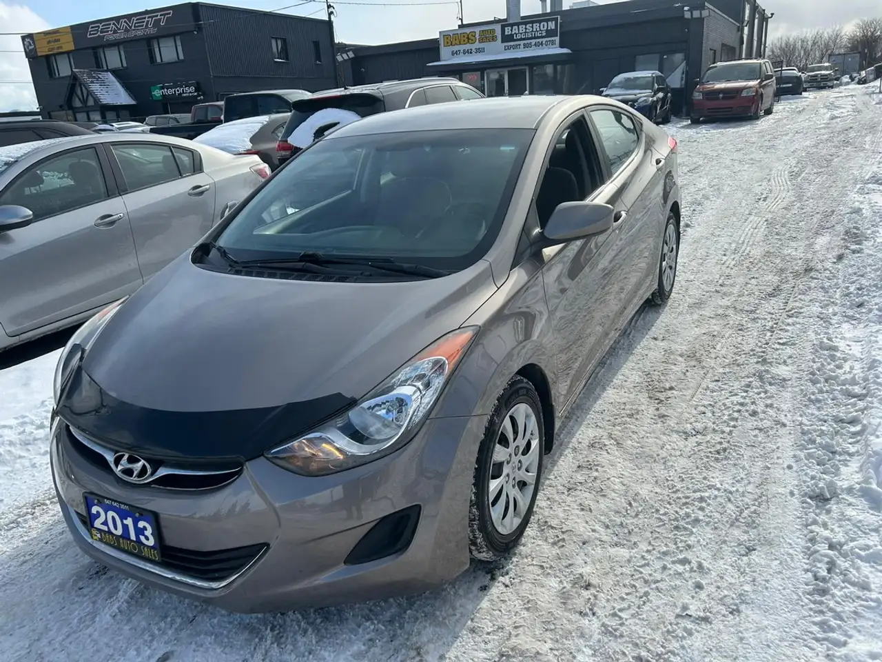 Hyundai ELANTRA снимка Hyundai ELANTRA