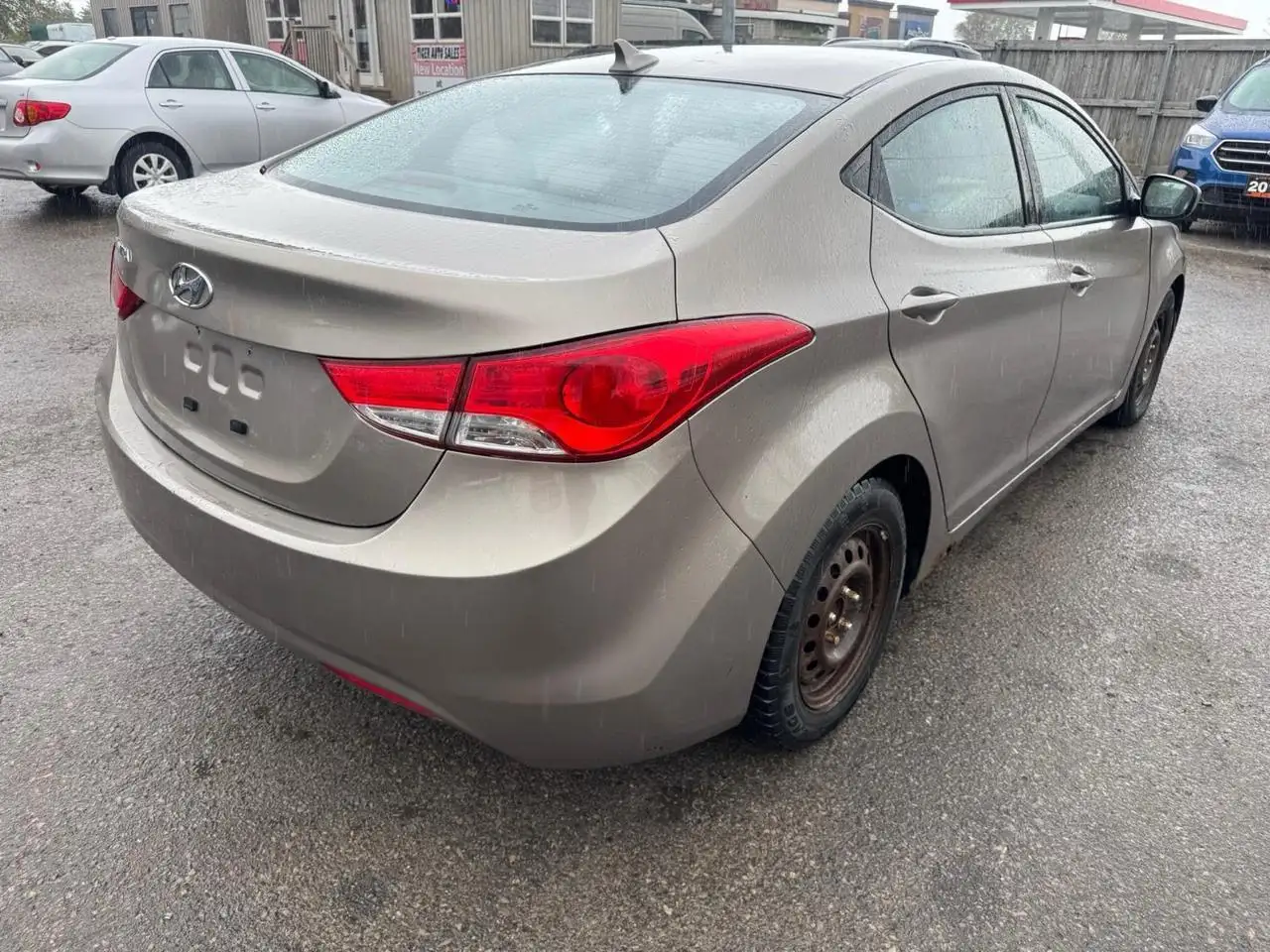 Hyundai ELANTRA снимка Hyundai ELANTRA