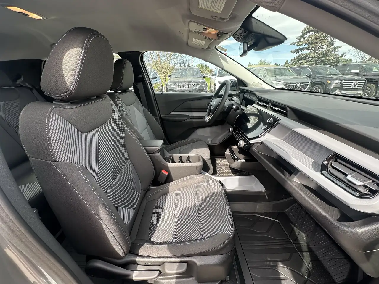 Chevrolet Bolt снимка Chevrolet Bolt